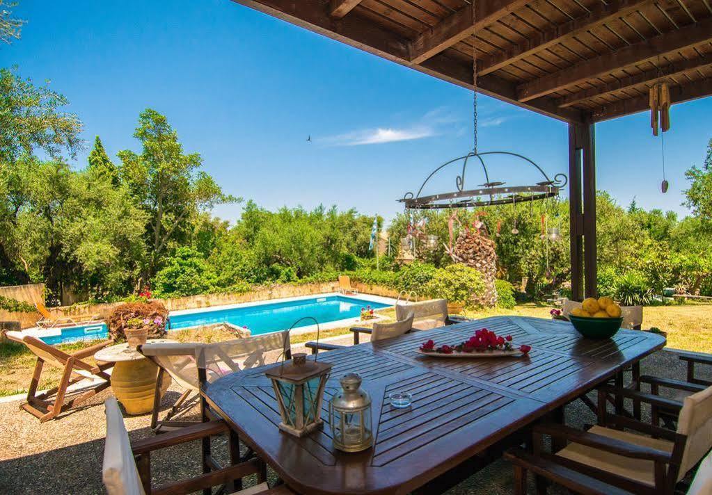 Nina Residence Planos  Bagian luar foto
